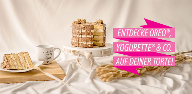 Torten mit Süßigkeiten