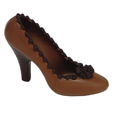 Brauner Schokoladen-Schuh mit schwarzen Highlights