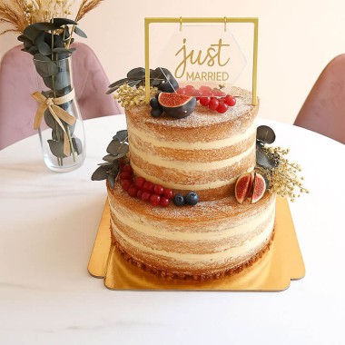 Green Wedding Vanille-Himbeere 2-stöckig inkl. Deko und Cake-Topper - für 30 Personen!